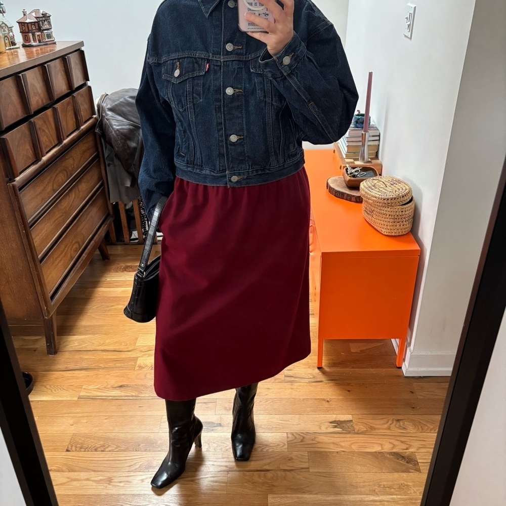 Vintage Wool Maroon Skirt size M